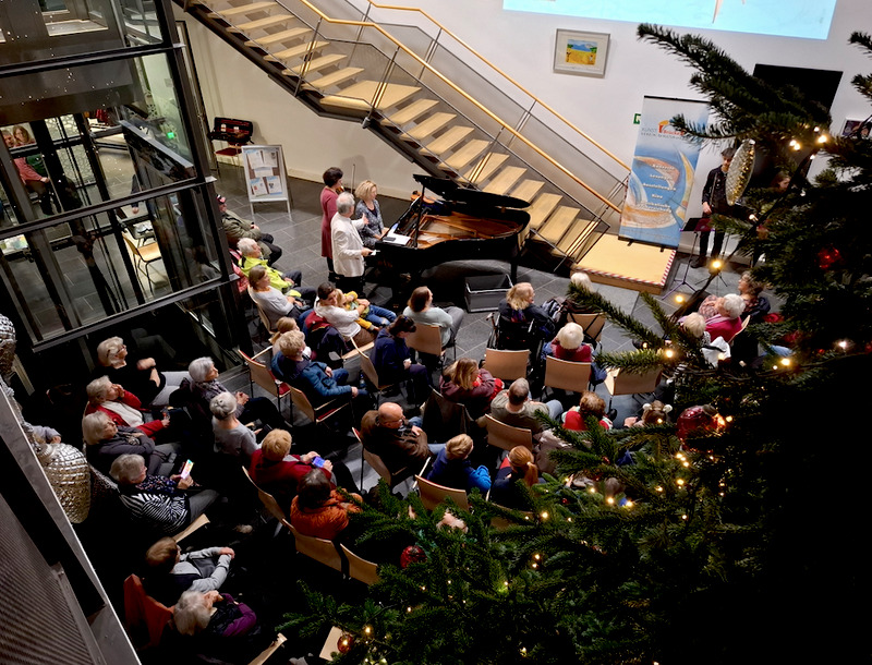 Adventssingen im Rathaus Panketal begeistert Publikum, Bernau Adventssingen im Rathaus Panketal begeistert Publikum, Bernau
